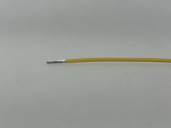 画像1: 耐熱配線 AWG18 1m 黄 (1)